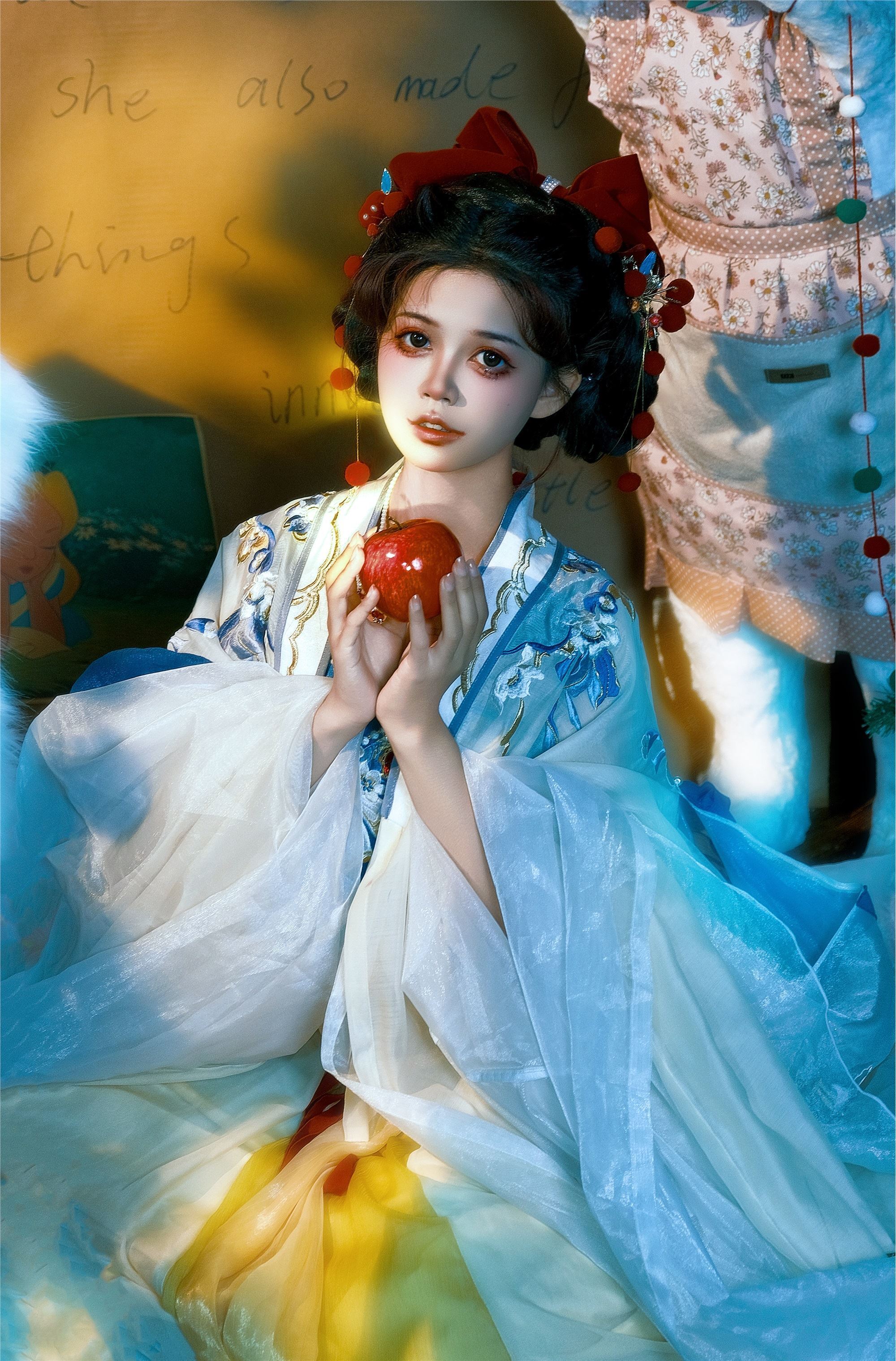 YITUYU艺图语 2025.01.20 白雪公主的圣诞节 蘑菇